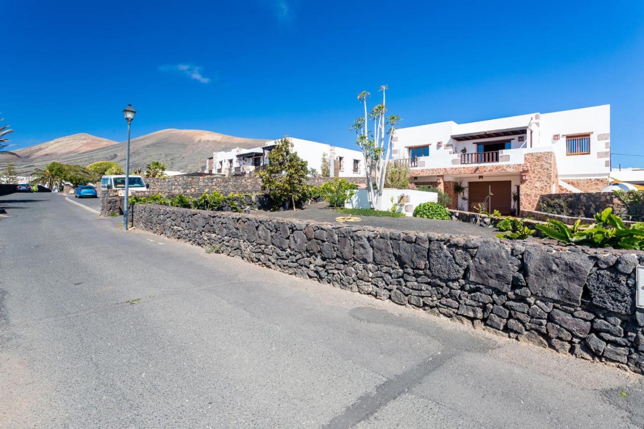 Casa Layka, Con Maravillosas Vistas Al Mar La Asomada (Lanzarote) Exterior foto